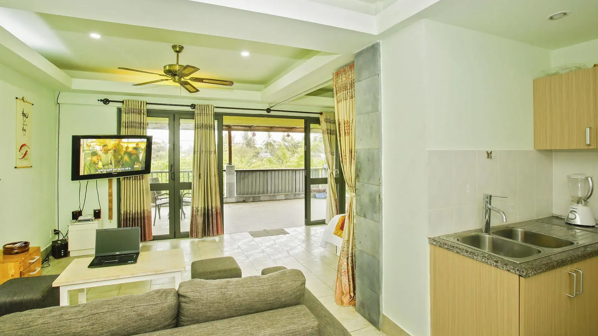 הוי אן Huyen Tra Que Homestay 2*, הוי אן וייטנאם
